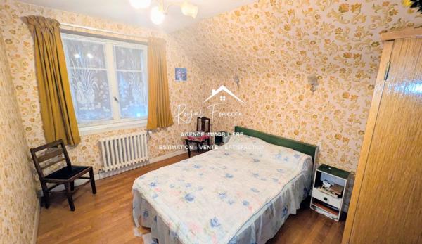 Maison ancienne avec beaucoup de potentiel