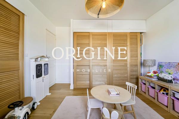 Maison 7 pièce(s) 5 chambre(s) 205 m²