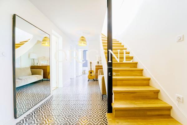Maison 7 pièce(s) 5 chambre(s) 205 m²