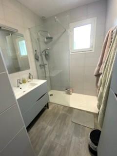 Maison familiale 4 chambres avec jardin, Bouessay