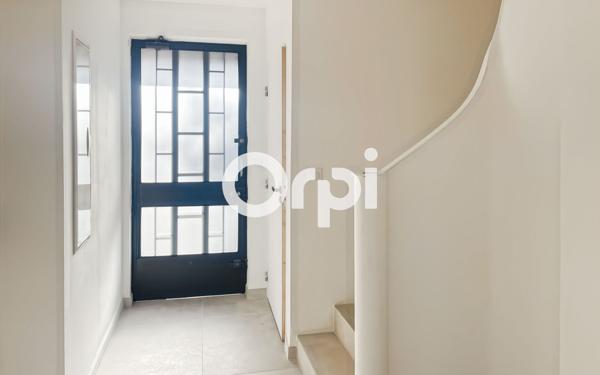 Maison à vendre    5 pièces • 164 m2 Arras