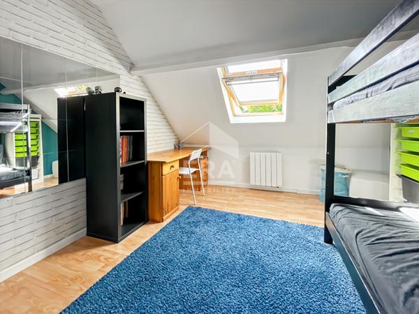 Maison familiale 8 pièces à Vaux-le-Pénil