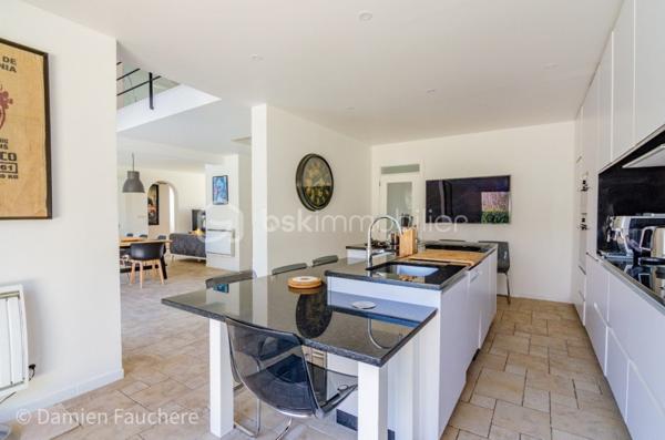 Maison darchitecte de 240 m²