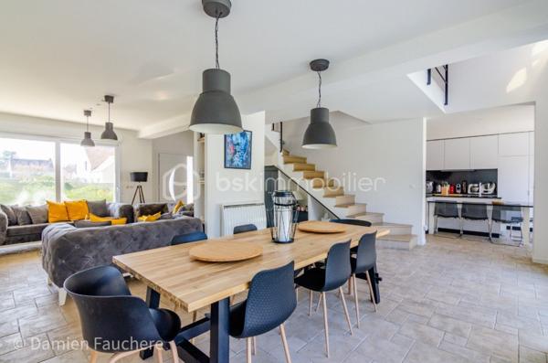 Maison darchitecte de 240 m²