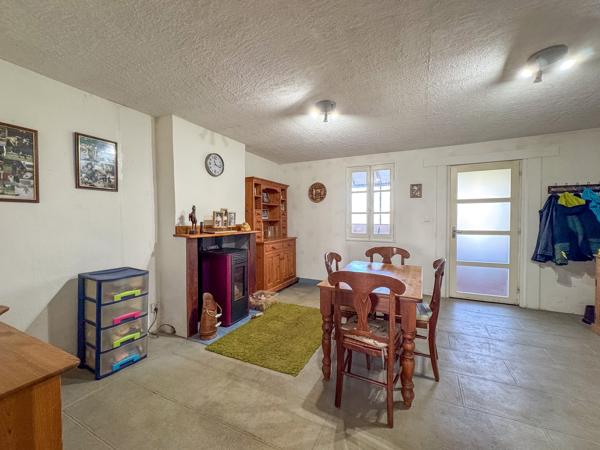 Maison à vendre à Vernoux-en-Gâtine (79240) - Deux-Sèvres