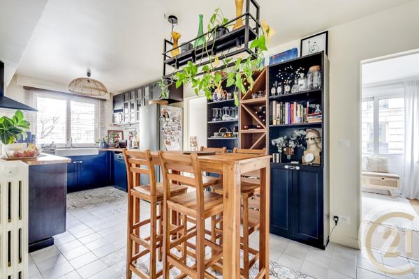 Appartement F3 à vendre  3 pièces - 83,23 m2 PARIS - 75018
