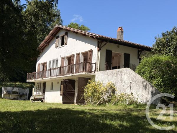 Maison à vendre  6 pièces - 112,20 m 2   ST PEE SUR NIVELLE  - 64