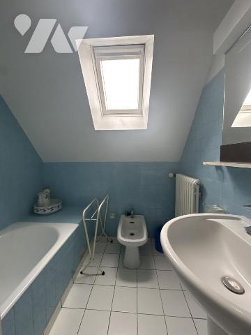 A VENDRE 56 PLOEREN CENTRE AGREABLE MAISON SUR JARDIN 541 m²
