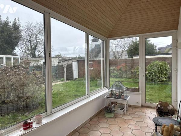 A VENDRE 56 PLOEREN CENTRE AGREABLE MAISON SUR JARDIN 541 m²