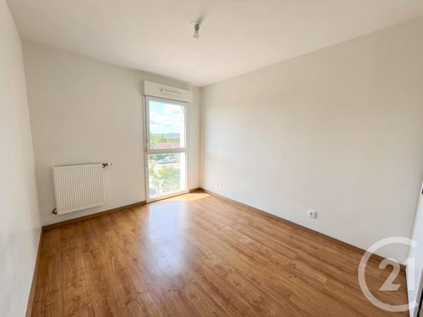 Appartement F4 à vendre  4 pièces - 80,10 m 2   BEGLES  - 33