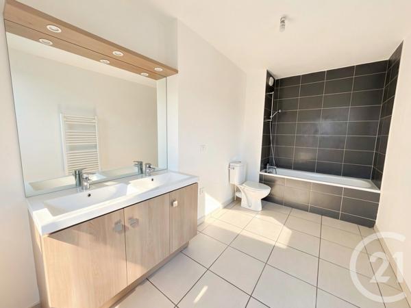 Appartement F4 à vendre  4 pièces - 80,10 m 2   BEGLES  - 33