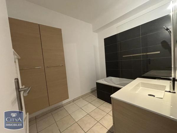 Appartement à louer 3 pièces 88.68m²