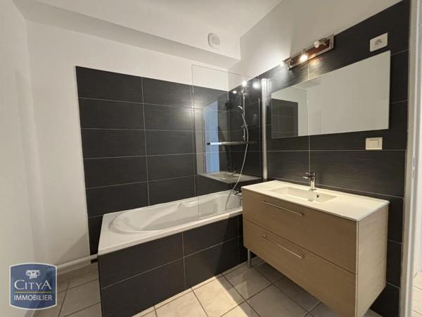 Appartement à louer 3 pièces 88.68m²