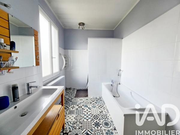 Maison à vendre 7 pièces 190 m² Châteauroux