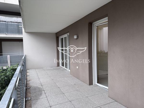 Appartement T3 57m2 lumineux et moderne avec place de parking