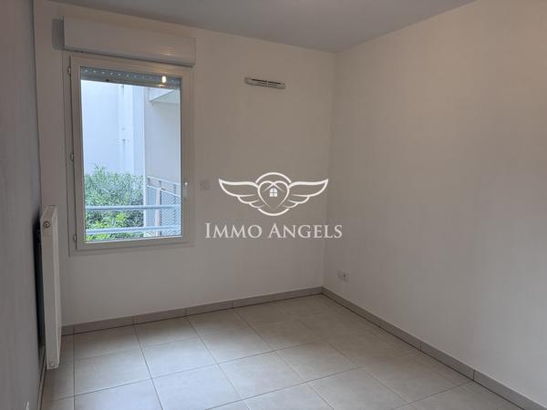 Appartement T3 57m2 lumineux et moderne avec place de parking