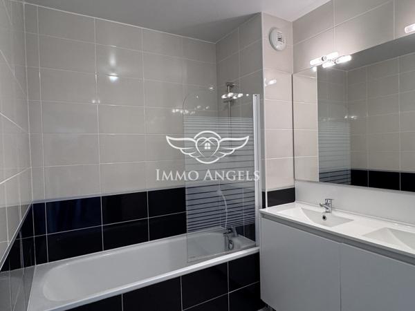 Appartement T3 57m2 lumineux et moderne avec place de parking