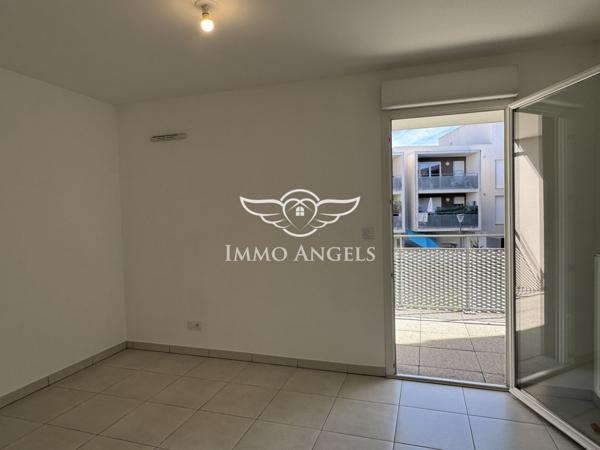 Appartement T3 57m2 lumineux et moderne avec place de parking