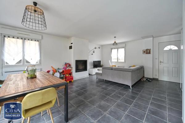 Maison à louer 4 pièces 92m² Chavanoz (38230)