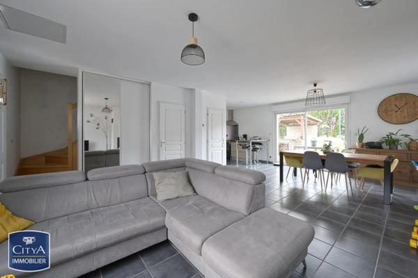 Maison à louer 4 pièces 92m² Chavanoz (38230)