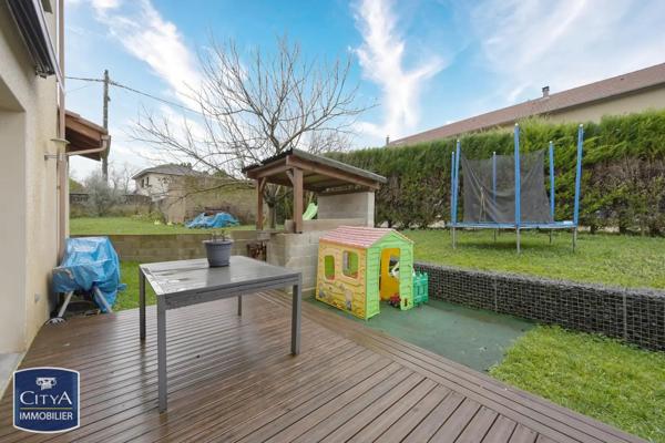 Maison à louer 4 pièces 92m² Chavanoz (38230)
