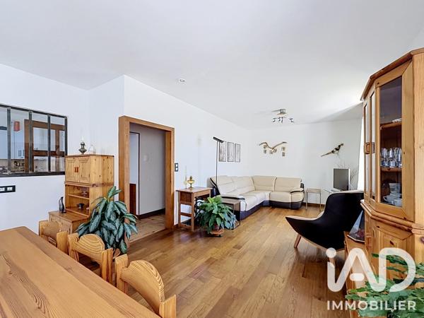 Maison à vendre 9 pièces 264 m² Saint-Chély-d'Apcher