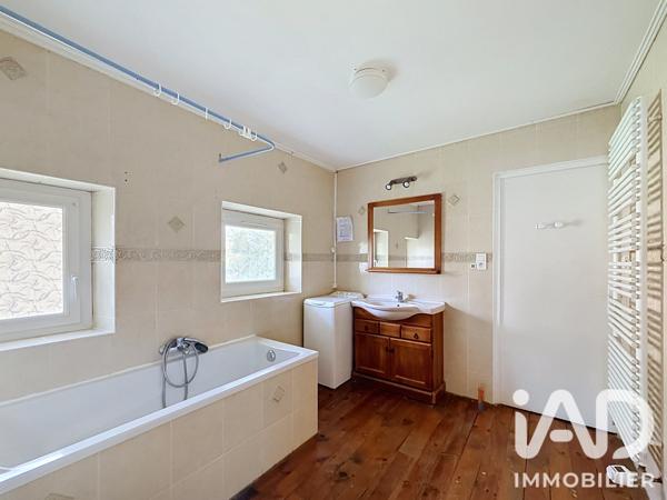 Maison à vendre 9 pièces 264 m² Saint-Chély-d'Apcher