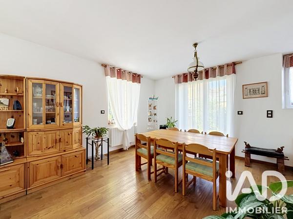 Maison à vendre 9 pièces 264 m² Saint-Chély-d'Apcher