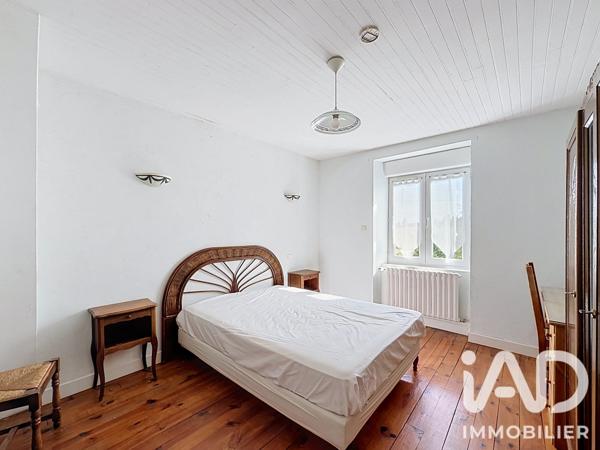 Maison à vendre 9 pièces 264 m² Saint-Chély-d'Apcher