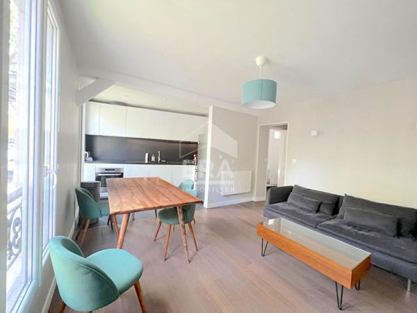 Appartement Paris 3 pièce(s)  60.29