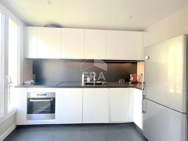 Appartement Paris 3 pièce(s)  60.29