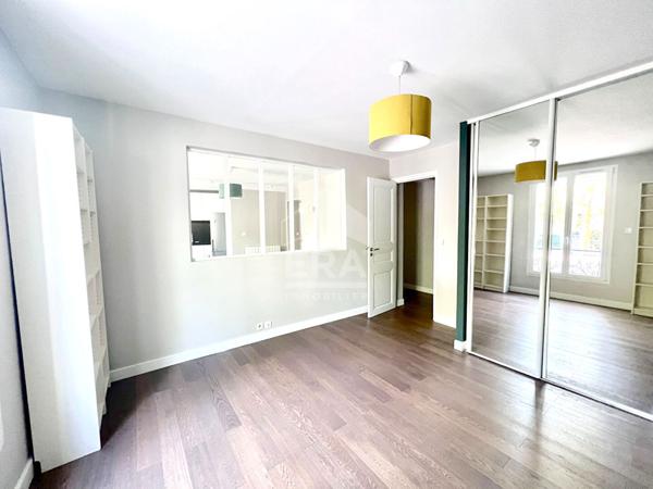 Appartement Paris 3 pièce(s)  60.29