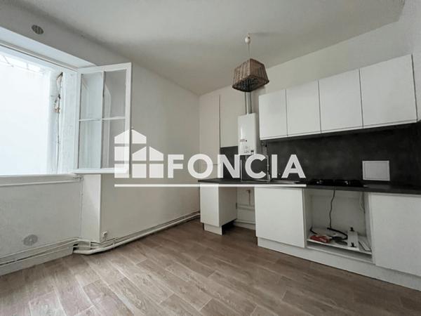 Location Appartement 3 pièces 85.24 m² - 5 RUE DE LA ROUSSELLE Bordeaux 33000