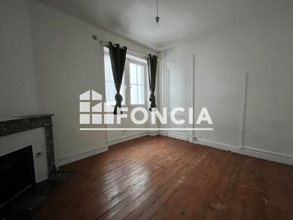 Location Appartement 3 pièces 85.24 m² - 5 RUE DE LA ROUSSELLE Bordeaux 33000