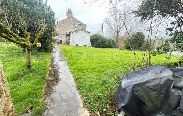 Vente Maison à rénover Bazoges-en-pareds   