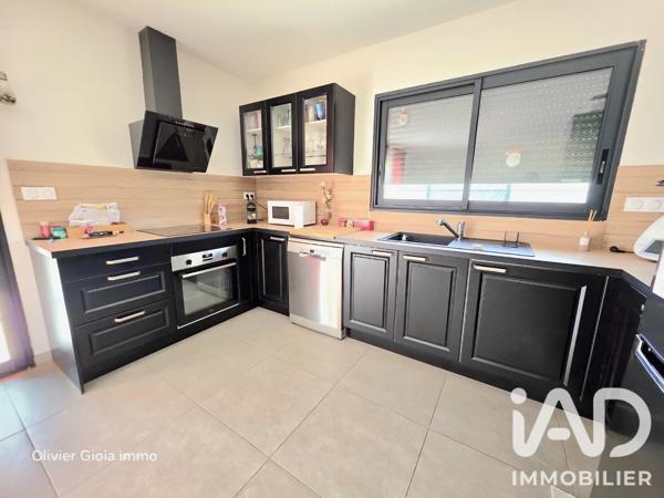 Maison à vendre 4 pièces 98 m² Saint-Nazaire-d'Aude