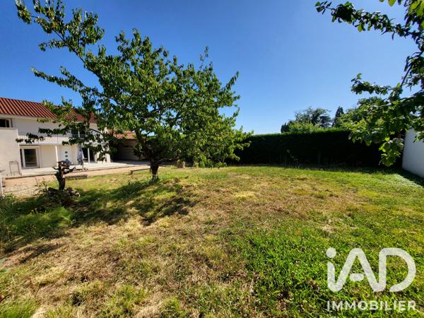 Maison à vendre 5 pièces 165 m² Andrézieux-Bouthéon