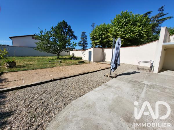 Maison à vendre 5 pièces 165 m² Andrézieux-Bouthéon