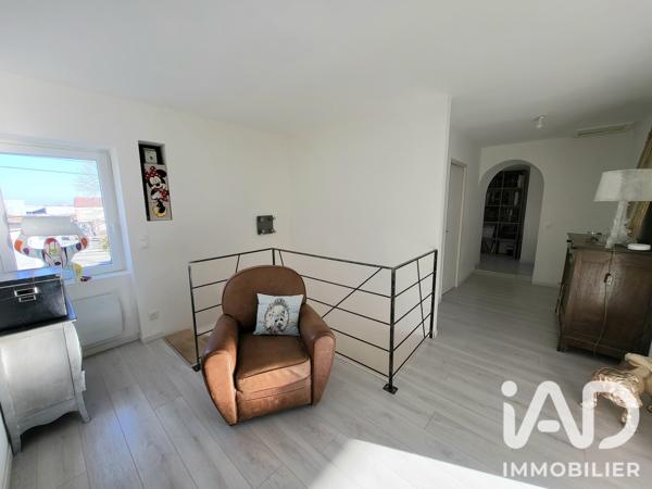 Maison à vendre 5 pièces 165 m² Andrézieux-Bouthéon