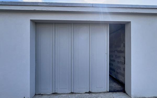 Stationnement à vendre    15 m2 Bourg-lès-Valence