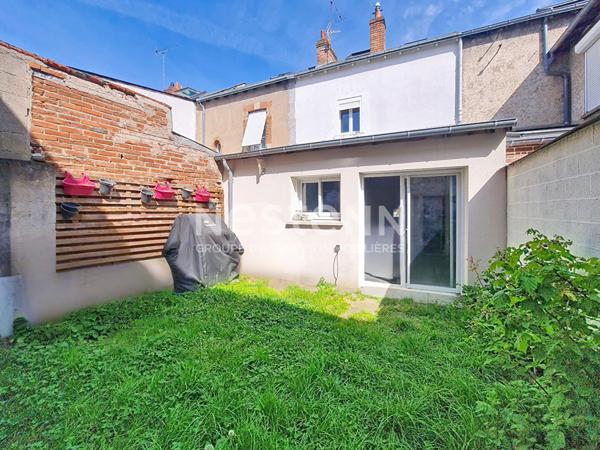 ORLEANS PLACE DUNOIS - Maison de ville T4 - avec joli jardin clos