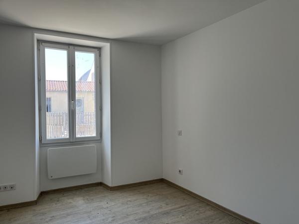 Maison à vendre |  Mirambeau |  3 pièces | 82 m²