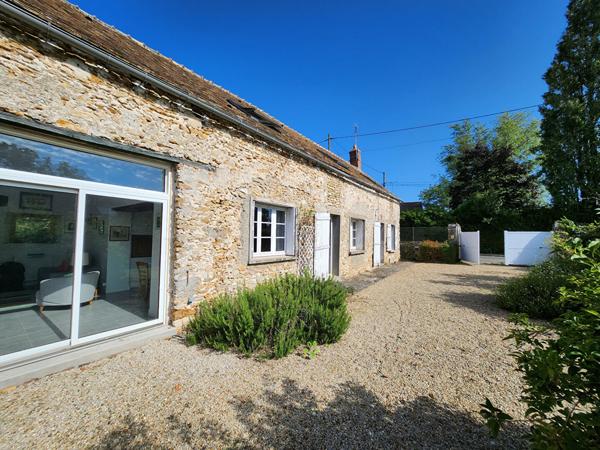 Maison Dourdan 9 pièces de 160 m2