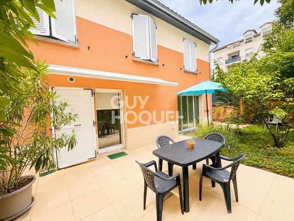 SAINT-PRIEST CENTRE ? DUPLEX 84 M² AVEC JARDIN PRIVATIF ET GARAGE