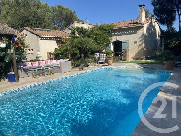 Maison à vendre  5 pièces - 207 m 2   MARSEILLE  - 13011