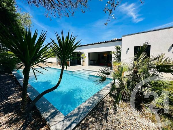 Maison à vendre  5 pièces - 207 m 2   MARSEILLE  - 13011