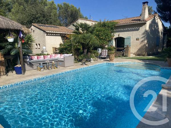 Maison à vendre  5 pièces - 207 m 2   MARSEILLE  - 13011