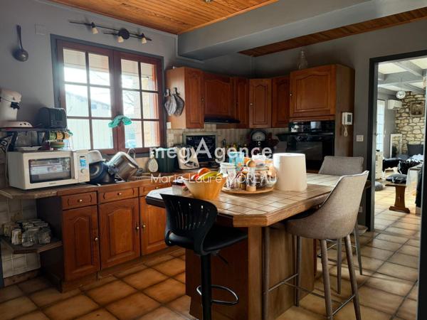 Maison à SAINT-PIERRE-D'OLERON, 17310 - 6 pièces 165m²