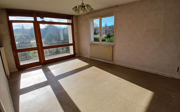 Maison à vendre    4 pièces •  Étival-Clairefontaine