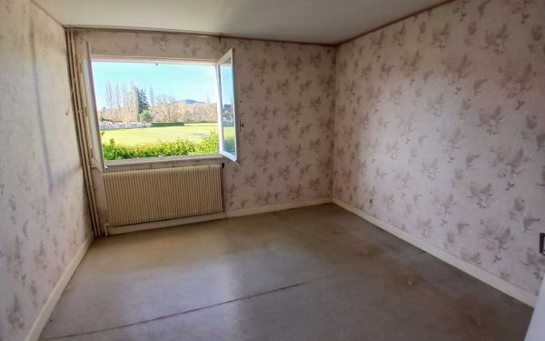 Maison à vendre    4 pièces •  Étival-Clairefontaine